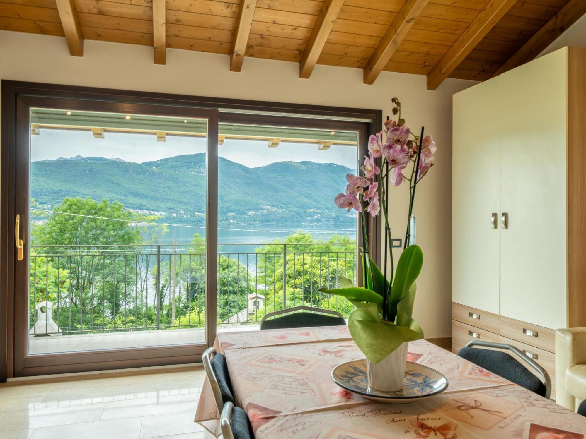 Apartment Tondo-2 By Interhome Castelveccana ภายนอก รูปภาพ