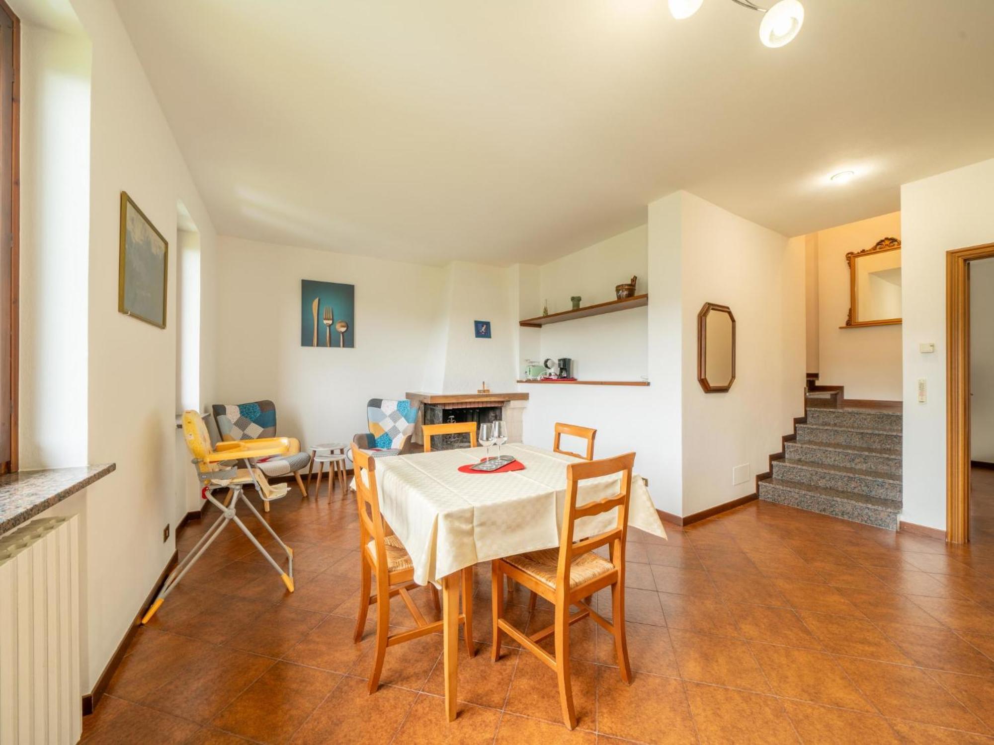 Apartment Tondo-2 By Interhome Castelveccana ภายนอก รูปภาพ